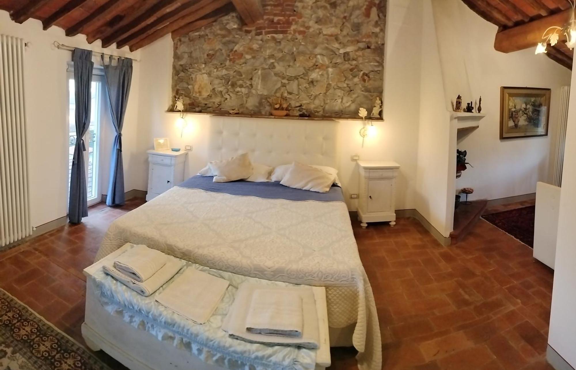 B&B La Rosa Nel Verde Lucca Bagian luar foto